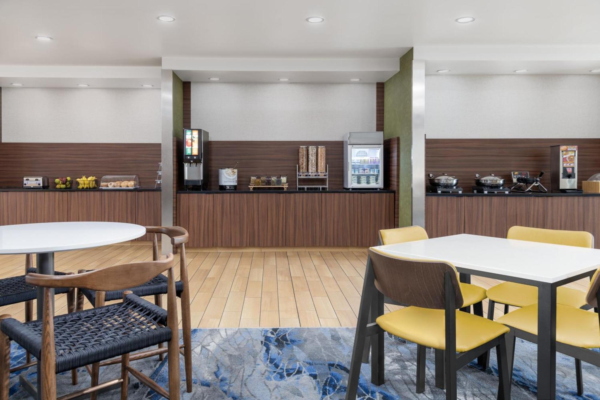 Fairfield Inn & Suites By Marriott Мартінсбург Екстер'єр фото